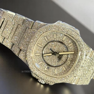 Plata Moissanite Diamond Full Iced Diamond Elegante Movimiento de cuarzo impermeable Reloj de moda ostentoso de lujo para looks Casuales - Product Image 2