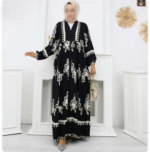 Abayas élégantes et modestes brodées à la main pour femmes, vêtements et accessoires musulmans traditionnels - Product Image 1
