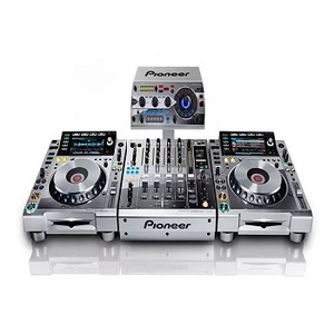 Oferta Especial = Mezclador de DJ DJM-900NXS y 4 CDJ-2000NXS Ediciones Limitadas - Product Image 1
