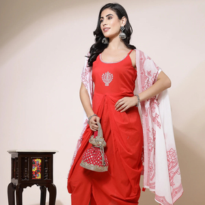 Kurti indien en coton à bretelles spaghetti pour femme, prix bas, design occidental, haute qualité, couleur rouge, dernier style Dhoti, broderie - Product Image 1