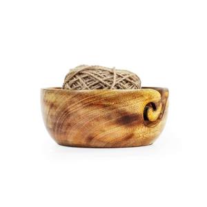 Bol à laine portable en bois artisanal, style simple, pour ranger la laine pendant le tricot ou le crochet, décoration d'intérieur - Product Image 1