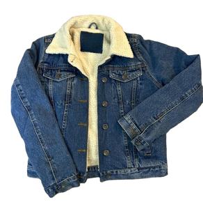 Chaqueta Vaquera Vintage Personalizada para Invierno, Estilo Formal y Casual, con Parches, Bordados y Decoración de Botones - Product Image 1