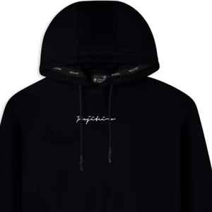 Sudadera con capucha Pro Signature para hombre, color negro, peso pesado, 100% algodón, ajuste relajado, logotipo de goma 3D con cordones con punta de cera - Product Image 3