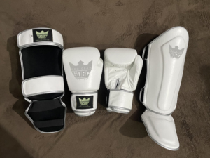 Guantes de boxeo Guantes de lucha de entrenamiento, Guantes de boxeo de primera calidad para hombres y mujeres, Equipo de boxeo y equipo para cierre de correa de entrenamiento - Product Image 5