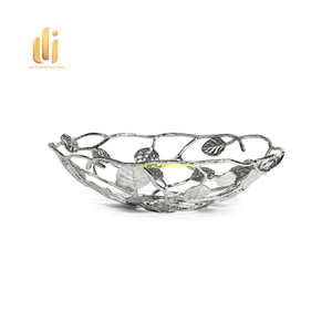 Bol décoratif en fil d'or fait à la main avec un design floral panier de fruits en métal moderne table à manger élégante pièce maîtresse décorative pour la maison - Product Image 6