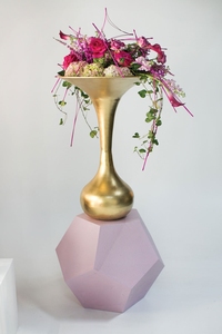 Jarrón hecho a mano de aluminio con acabado de color dorado, maceta creativa moderna para interiores, centros de mesa, jarrón decorativo para plantas para sala de estar - Product Image 2