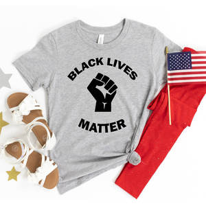 T-shirt mode Black Lives Matter en jersey de coton premium respirant, tissu compressé de 220/280 grammes avec motif imprimé - Product Image 1