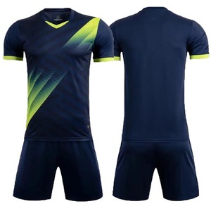 Tenues et maillots de football personnalisés pour adultes, imprimés, 100 % polyester, haute qualité, pour compétition et entraînement - Product Image 1