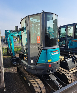 Chenilles en caoutchouc neuves pour excavatrice Sunward U25F en stock pour une achat rapide et une livraison rapide partout en France - Product Image 1