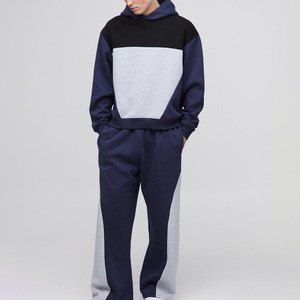 Chándal Personalizado con Sudadera con Capucha y Pantalones a Juego, Diseño de Paneles Multicolores, Tela Suave, Corte Holgado, Ideal para Actividades al Aire Libre - Product Image 1