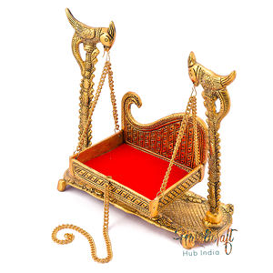 Decoración Puja Ghar, Bal Gopal Jhula de Latón Bañado en Oro, Laddu Gopal Jhula, Vajilla, Técnica de Soldadura, Religioso Moderno - Product Image 3