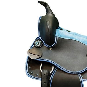 Selles d'équitation classiques synthétiques de haute qualité, selles western à haut cantle, équipement de randonnée et tous les accessoires pour les courses de barils à cheval - Product Image 3