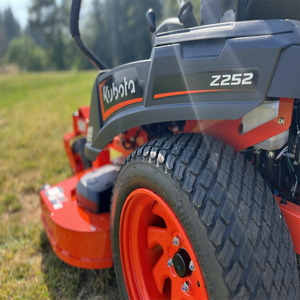 เครื่องตัดหญ้าแบบ Zero Turn รุ่น Kubota Z252 ปี 2026 ใหม่/มือสอง – ประสิทธิภาพสูง แม่นยำ และเหมาะสำหรับงานตัดหญ้าระดับมืออาชีพ - Product Image 6