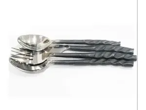 Ensemble de couverts en acier inoxydable avec poignée en laiton design Parfait pour les repas élégants et l'utilisation quotidienne Meilleurs articles de coutellerie - Product Image 6