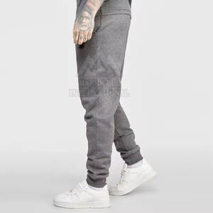 Ensemble tendance avec logo personnalisé imprimé couleur unie Ensemble t-shirt et pantalon pour homme Look tendance tendance Ensemble t-shirt et pantalon pour homme - Product Image 4