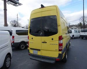 Mercedes-Benz Sprinter Cargo Van 3500 d'occasion en bon état, modèle 2016 - Product Image 6