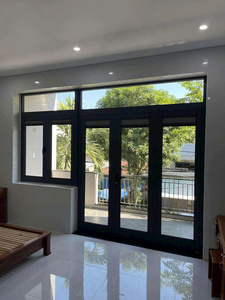 Obtenez un ombrage optimal avec les stores intérieurs en nid d'abeille, un mouvement de pliage flexible et un support jusqu'à 3.2 m de hauteur. - Product Image 2