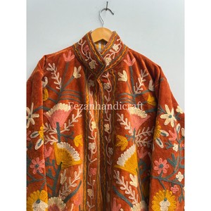 Veste courte en velours brodée Suzani en gros avec doublure intérieure en coton Veste décontractée pour femmes Deux poches latérales - Product Image 4