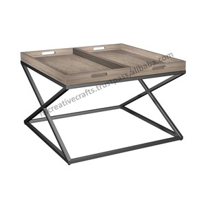 Mobilier de maison moderne au design élégant Plateau en bois avec base en métal robuste pour la décoration intérieure disponible à la vente - Product Image 1