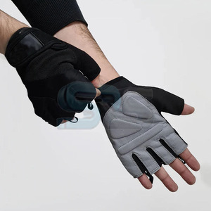 Guantes de entrenamiento de ajuste cruzado de alto rendimiento Guantes de gimnasio acolchados de medio dedo Guantes de entrenamiento transpirables de neopreno con logotipo personalizado - Product Image 3