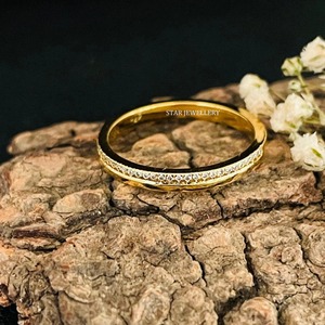 แหวนแต่งงานประดับเพชรชุดปูทอง14K - Product Image 1