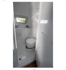 Petite caravane tout-terrain avec suspension indépendante, éclairage LED, freinage électrique, cuisine de camping et tente, à vendre - Product Image 4