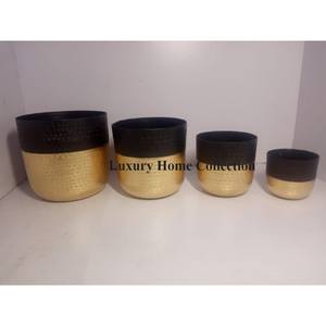 Ensemble Unique De 4 Articles De Jardin À Double Ombre Et Pots De Fleurs D'intérieur Jardinières Stand Décoration Pour La Maison Fournitures De Designer De Table - Product Image 1