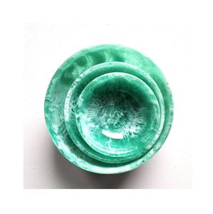 Cuenco decorativo de resina hecho a mano, superficie brillante moderna, aspecto artístico elegante, ideal para centro de mesa o exhibición de cocina - Product Image 3