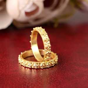 Anillo minimalista de latón con textura de cuentas, chapado en oro de 18k, anillo de banda al por mayor para mujer - Product Image 4