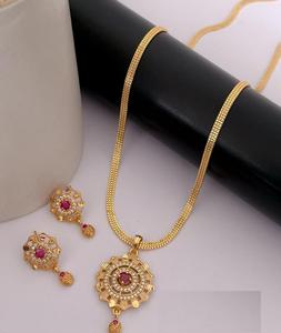 Conjunto de joyería americana de diseño para novias con gargantilla, collar, pendientes disponibles a precios asequibles - Product Image 2