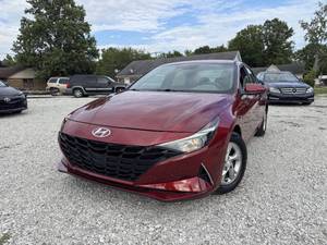 Hyundai Elantra SE 2023 usado en venta a bajo precio - Product Image 2