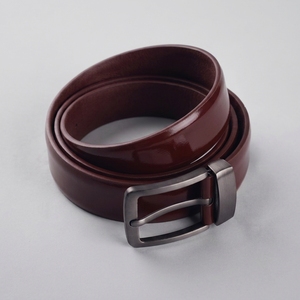 Nouvelle ceinture en cuir de couleur unie exclusive, vente en gros, ceinture en cuir classique à boucle ardillon, ceinture en cuir tendance et personnalisable avec logo - Product Image 5