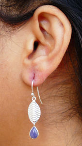 Pendientes Colgantes Únicos de Plata de Ley 925 con Baño de Oro y Tanzanita Clásica para Mujer, Ideales para Aniversario - Product Image 6