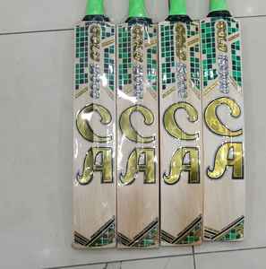 Bâton de cricket en bois CA Gold 15000 Original English Willow 8 PLUS grain 2.6lb Hard Ball, durable, avec poignées pour le jeu - Product Image 1