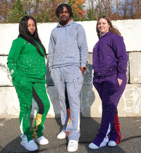 Prince Industry Winter Cropped Hoodie Ensemble de pantalons empilés Capuche doublée de satin avec sérigraphie Logo Design Drawstrings Sweat Suit - Product Image 6