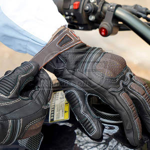 Gants de moto en tissu de maille et en cuir Concevez vos propres gants de moto pour hommes - Product Image 6