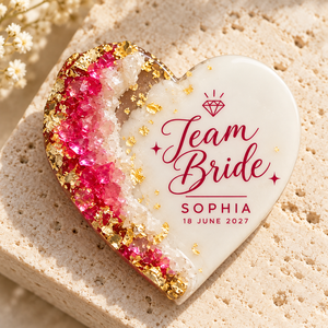 Imanes de Resina Epoxi con Forma de Corazón Personalizados, Recuerdos de Boda para el Equipo de la Novia, Regalos para la Fiesta de Despedida de Soltera, Nombres y Fechas Personalizados, Múltiples Opciones de Color - Product Image 2