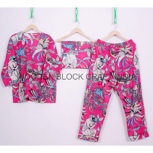 Vêtements de nuit personnalisés de haute qualité pour femmes, vêtements de nuit de luxe à imprimé floral bio, ensemble de pyjama pour femmes, vêtements de nuit en pur coton, taille - Product Image 5