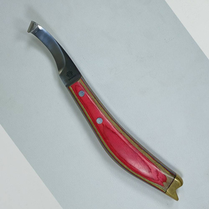 Venta superior Cuchillos de pezuña de caballo de acero inoxidable Instrumentos veterinarios reutilizables afilados con mango de madera Cuidado de pezuña - Product Image 1
