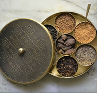 Boîte à épices très demandée avec support, conteneur de rangement pour épices de cuisine, pour Masala Dani Dabba et herbes aromatiques