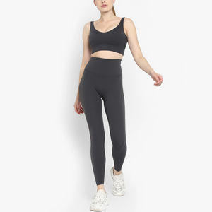 Ensemble de yoga et d'entraînement pour femmes Vêtements Impression personnalisée Sports côtelés Ensemble de gymnastique 2 pièces Vêtements actifs Ensembles de yoga personnalisés - Product Image 1