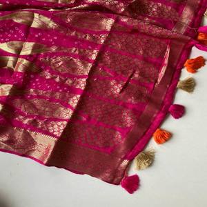VASTRA COTTAGE Pure Viscose Dola Silk Saree with Tie Dye Bandhani All Over Aari Mirror Work and Rich Gold Zari Woven Pallu - Product Image 5