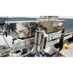 Máquina de llenado de agua potable empaquetada automática 2000 BPH Capacidad 500ml Volumen para embalaje de vidrio plástico PET 220V - Product Image 6