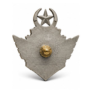 Badges de chapeau de haute qualité avec style personnalisé, finition durable pour chapeaux, accessoires vestimentaires et fourniture en gros - Product Image 5