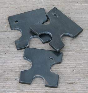 Enrouleur de fil d'os naturel religieux d'ange d'âge Viking forme carrée de conception de gravure sculptée polie écologique pour le tricot - Product Image 4