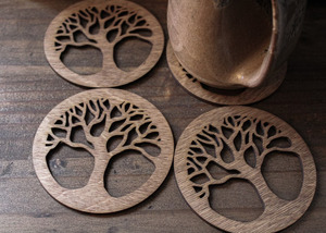 Celtique arbre sous-verres en bois cadeau irlandais arbre de vie bois brûlant pyrogravure rustique fait à la main décor à la maison sous-verres en bois - Product Image 5