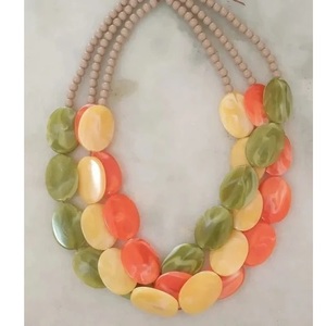 Produit de bijouterie classique indien Collier en résine de qualité supérieure du fabricant indien pour filles femmes - Product Image 2