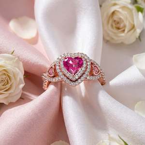 แหวนเงินสเตอร์ลิงทรงหัวใจสีโรสโกลด์ประดับด้วยทับทิมธรรมชาติ - Product Image 6