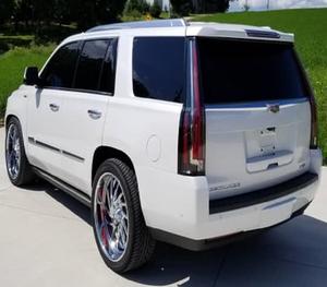 2019 Caddillac Escallade_Platinum _ 4x4 UTILISÉ EN BON ÉTAT - Product Image 2