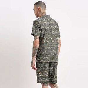 100% coton fait ensembles d'été pour hommes O cou t-shirts et shorts ensembles fabriqués au Pakistan ensembles pour hommes de haute qualité - Product Image 4